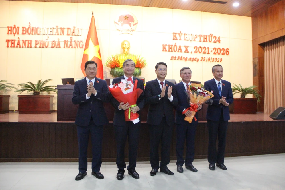 chủ tịch ubnd tp đà nẵng lê trung chinh