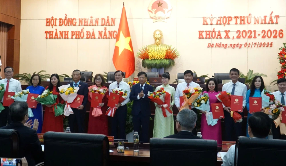 lãnh đạo các sở mới