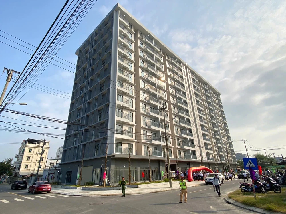 người có công cách mạng