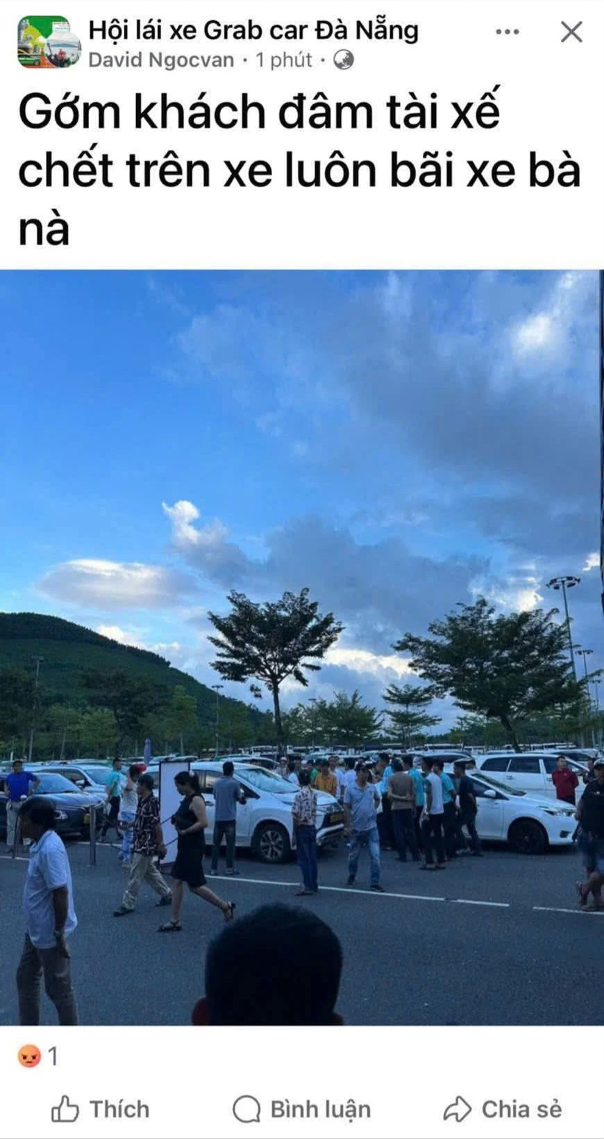 Khách đâm tài xế chết