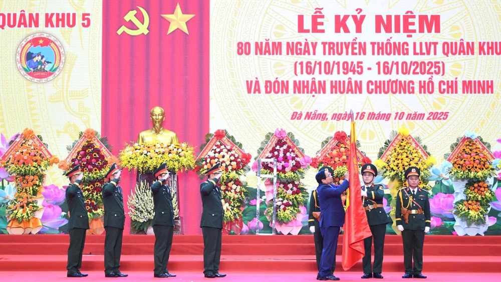 thủ tướng phạm minh chính