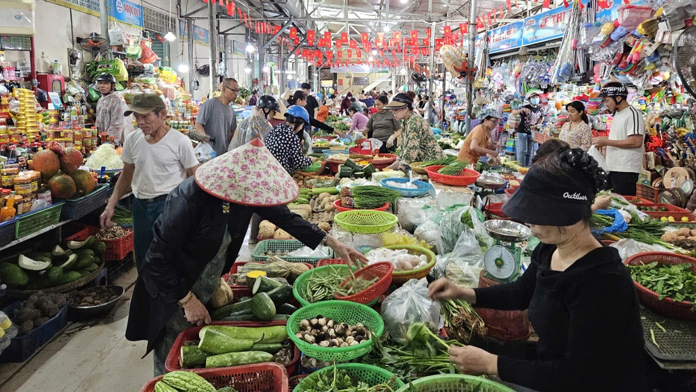 tích trữ lương thực