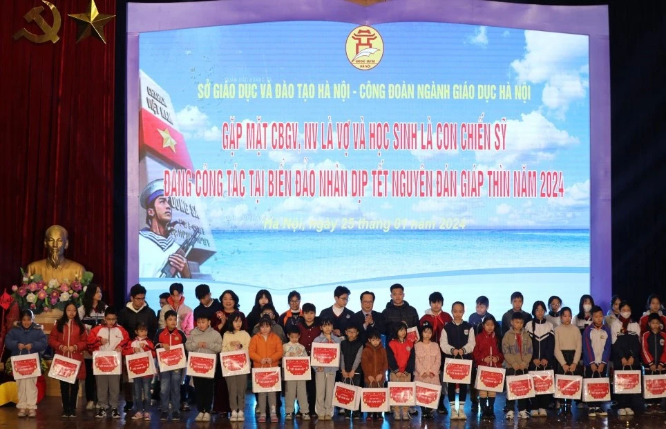 ngành giáo dục hà nội.jpg