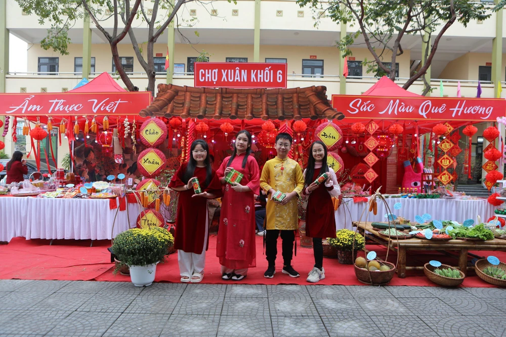 tết cổ truyền.jpg