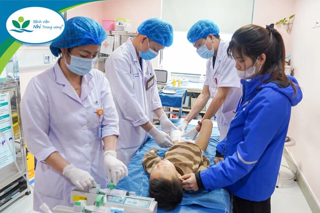 va chạm với container.jpg