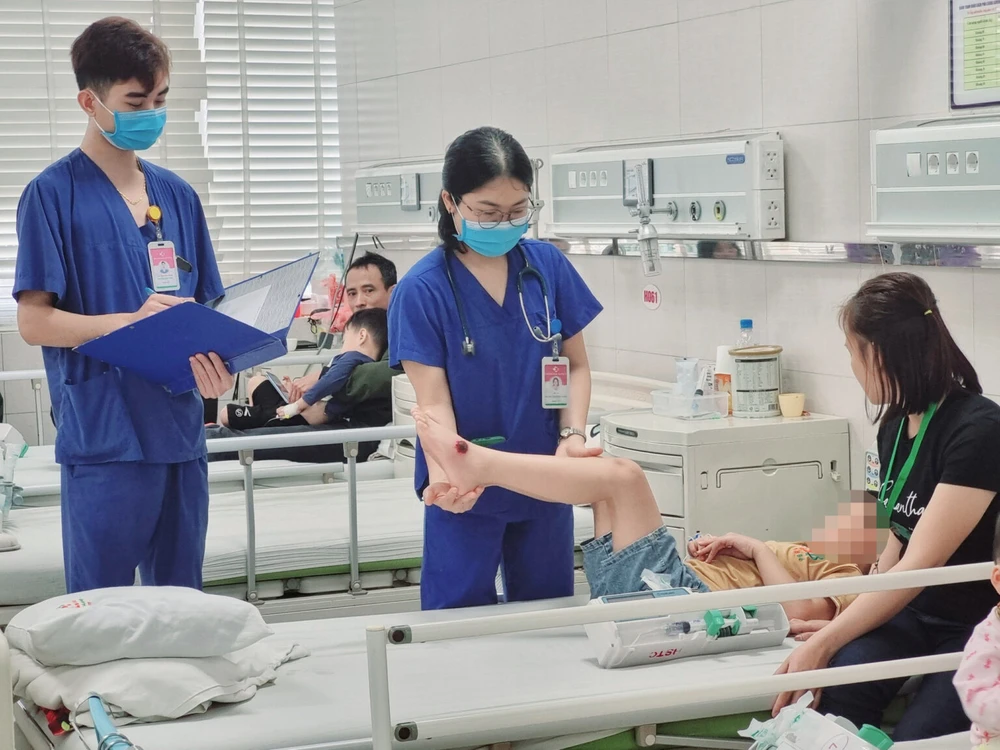 yếu liệt tứ chi.jpg