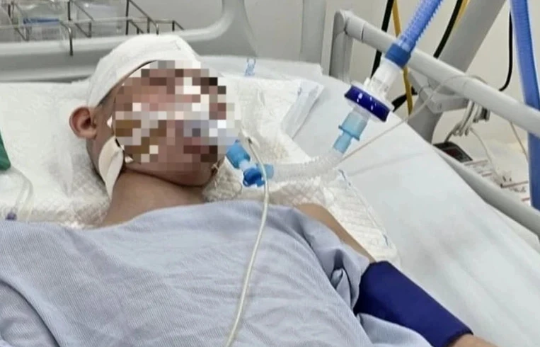 nam sinh bị đánh chết não.jpg