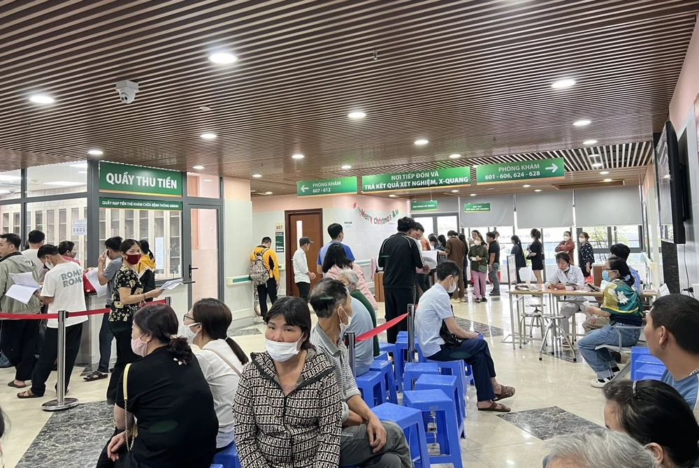 dịch vụ khám chữa bệnh.jpg