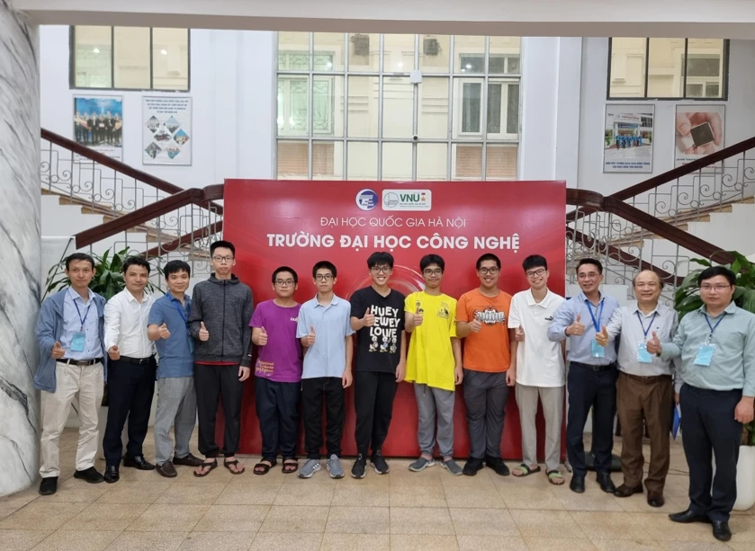 Olympic Tin học Châu Á.png