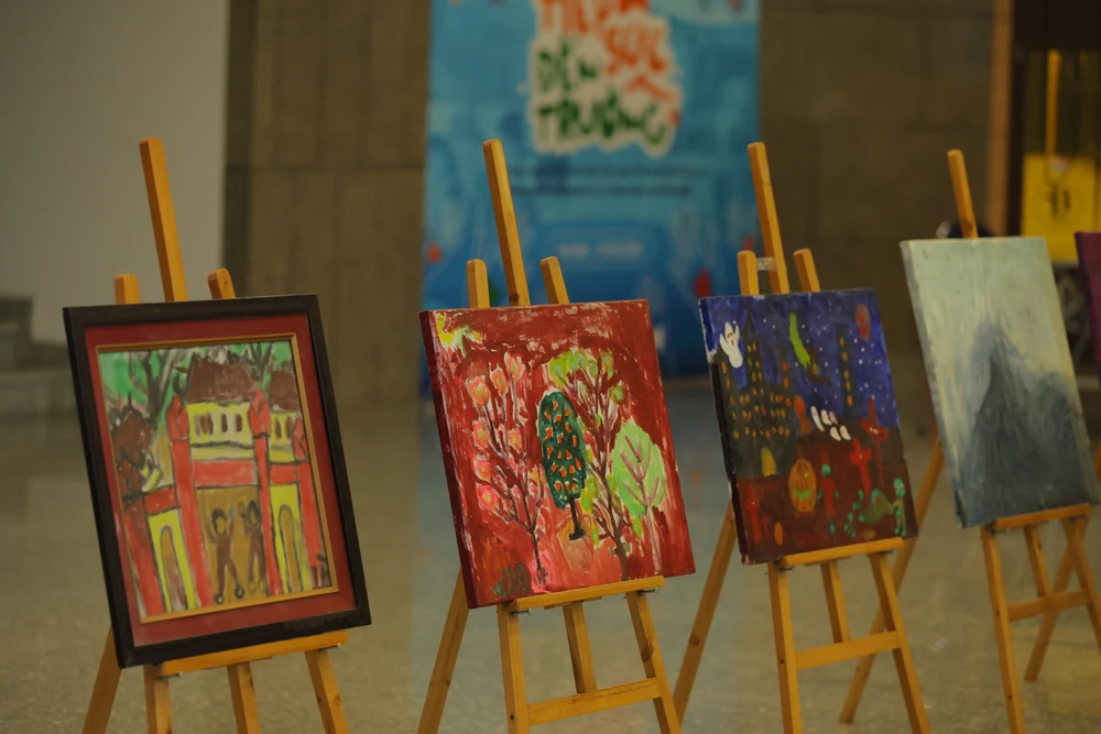 quỹ vì trẻ khuyết tật việt nam (2).JPG