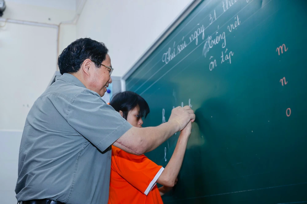 trẻ khuyết tật 0.jpg