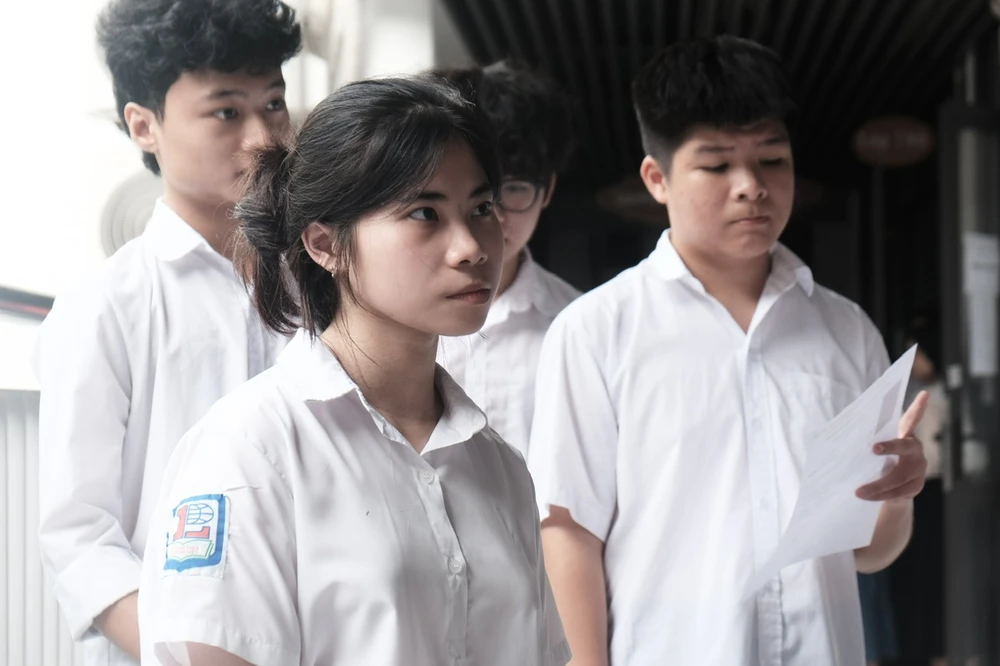 đề thi môn Văn vào lớp 10 ở Hà Nội.jpg