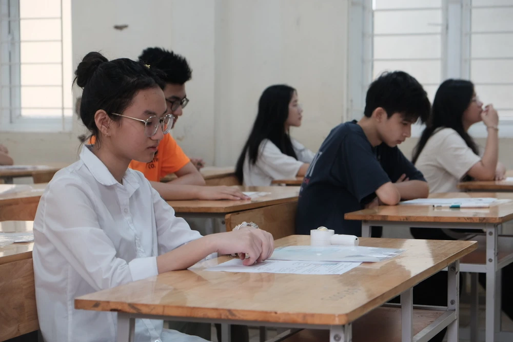 đề Văn thi vào lớp 10 bị lộ 1.jpg