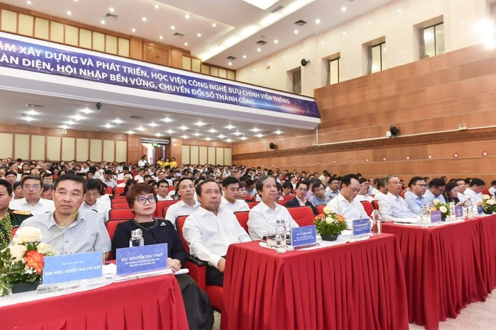 Xét tuyển đại học sớm 1.jpg