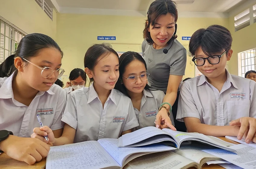 đổi mới căn bản, toàn diện giáo dục.png