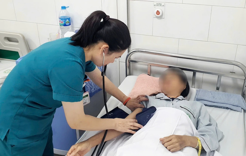 uống nước kiềm.jpg