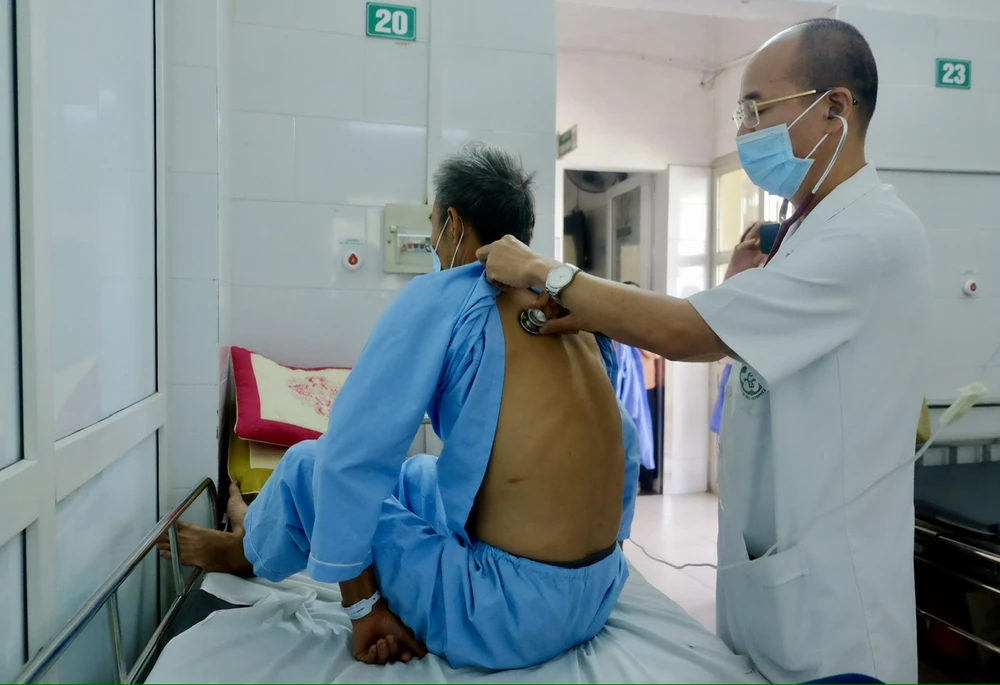 Giá dịch vụ khám chữa bệnh