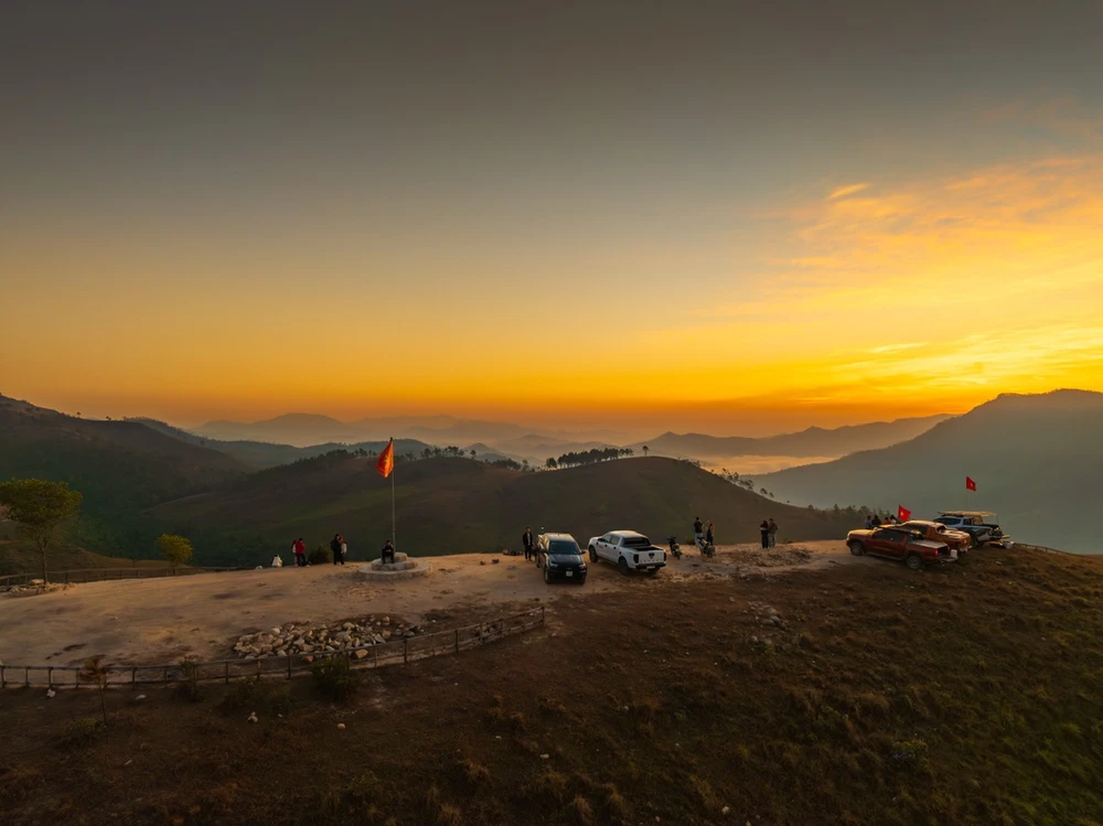 đỉnh phượng hoàng