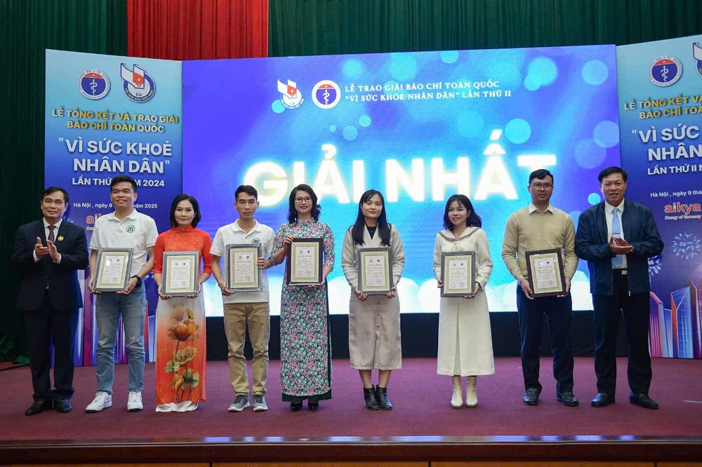 vì sức khỏe nhân dân