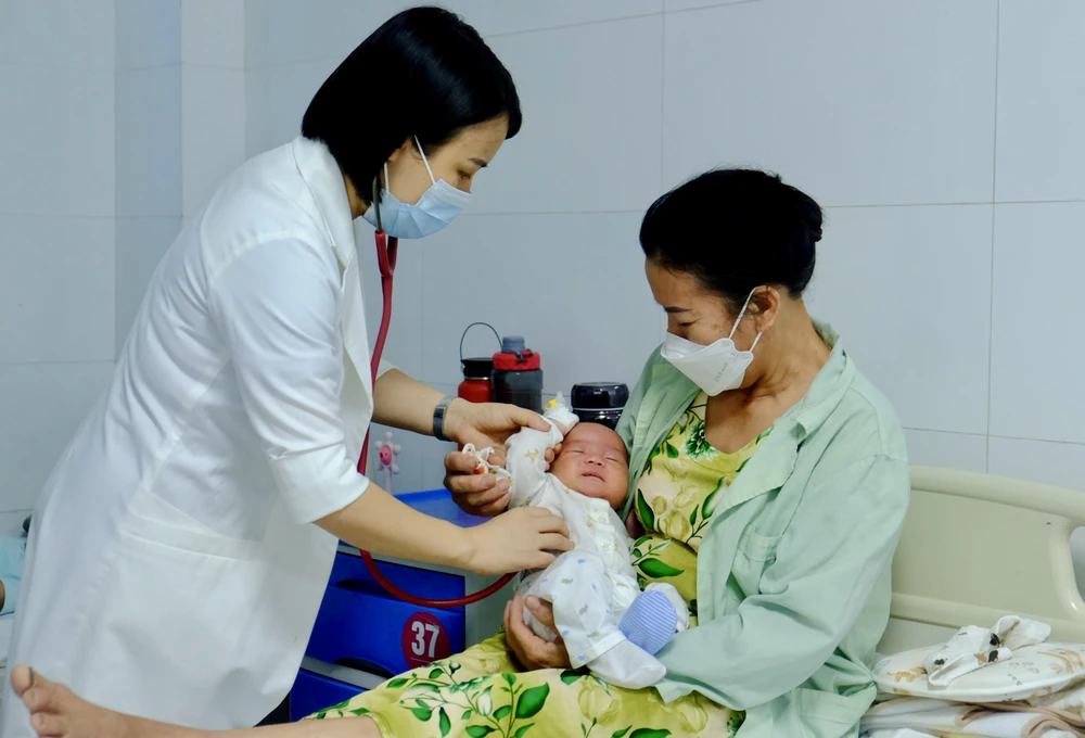 Ca mắc COVID-19.jpg