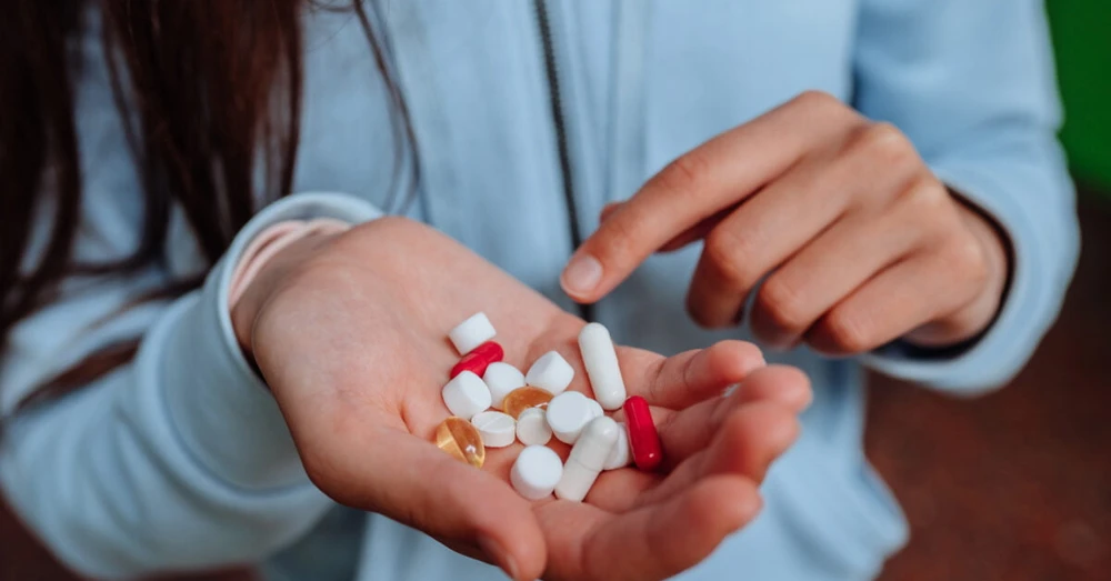 5 loại thực phẩm không nên dùng chung với thuốc