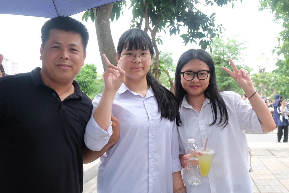 đề văn thi lớp 10