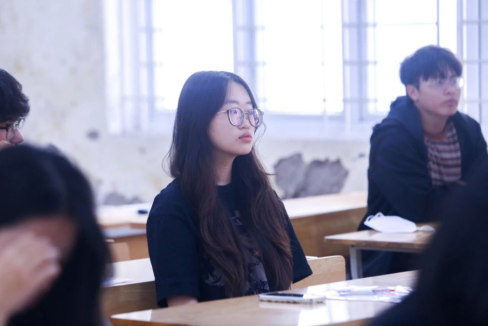 thi tốt nghiệp THPT 2025