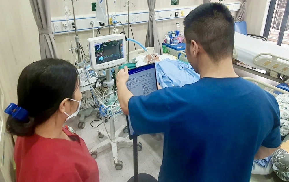 chuyển đổi số y tế