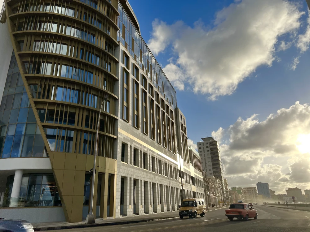 hoàng hôn rực rỡ.jpg