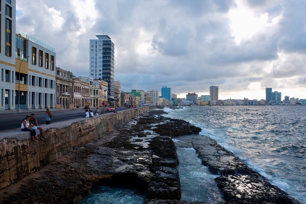 malecon 1.jpg