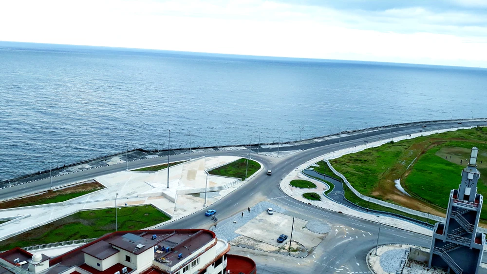 malecon từ trên cao.jpg