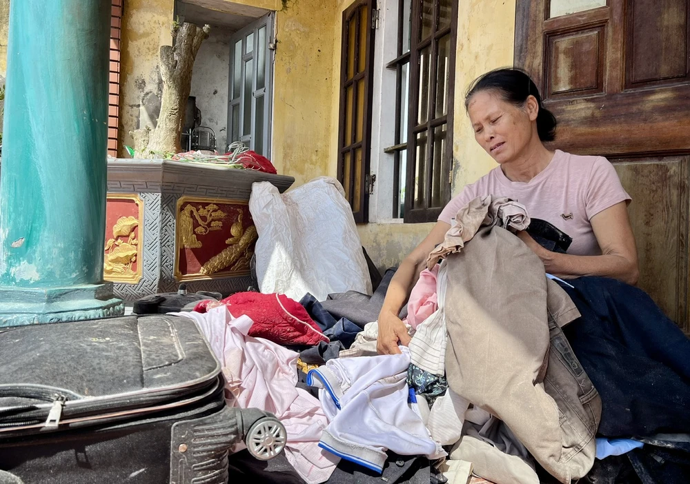 cơn lốc xoáy 012.jpg