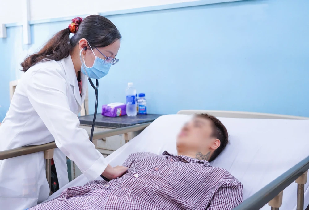 ngộ độc thực phẩm.jpeg