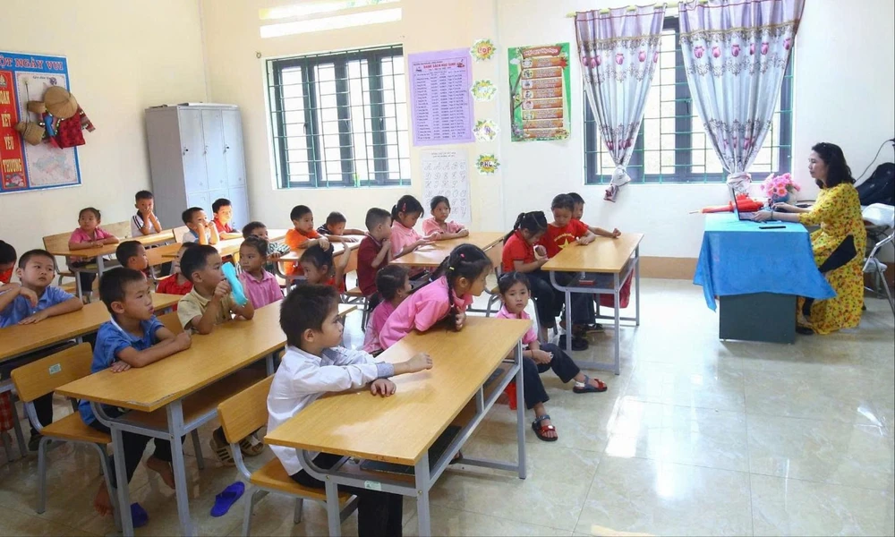 thăng tiến đặc cách.jpg