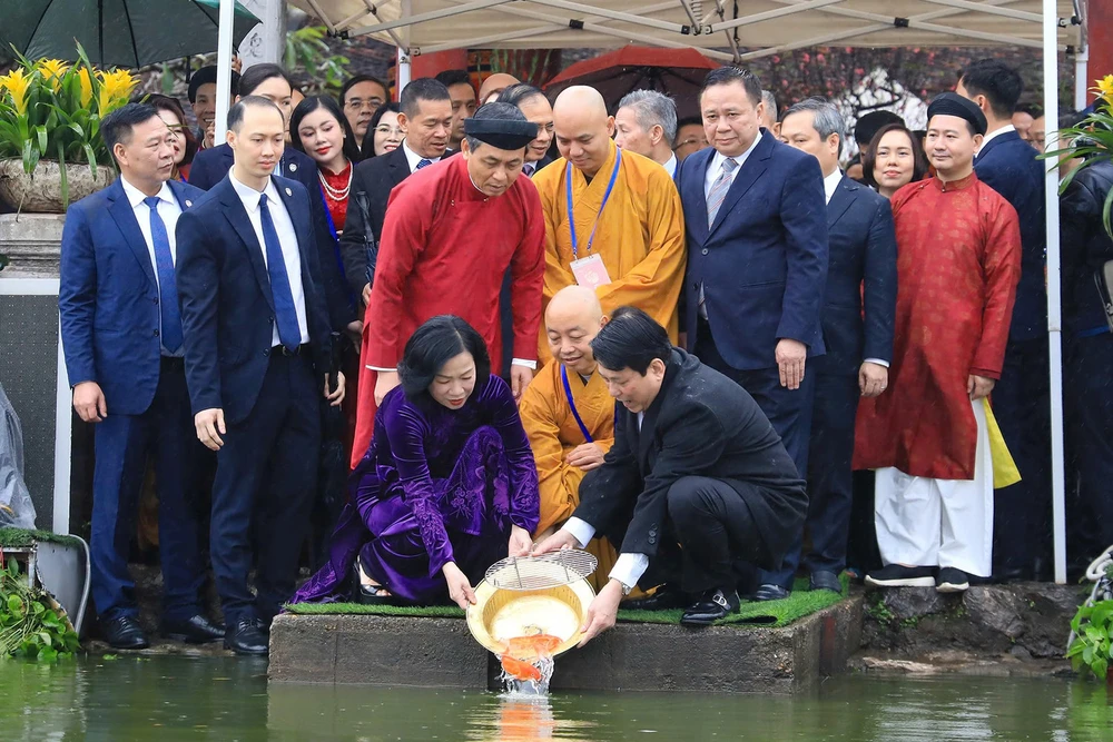 Chủ tịch nước Lương Cường 2.jpg