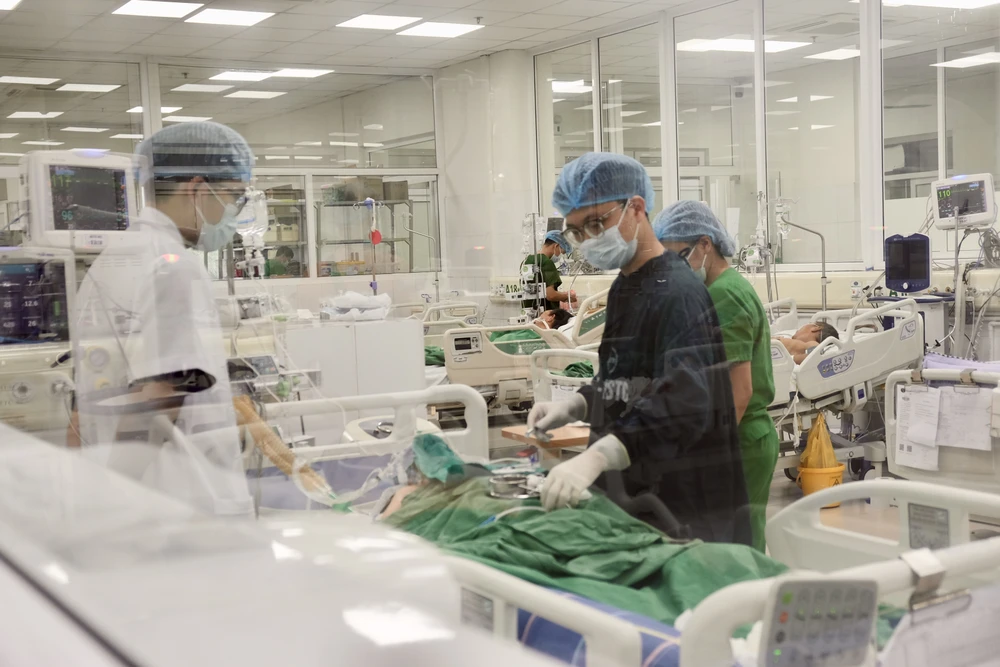 hồi sức tích cực 4.jpg