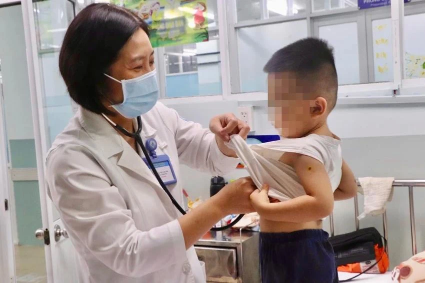 tay chân miệng.jpg