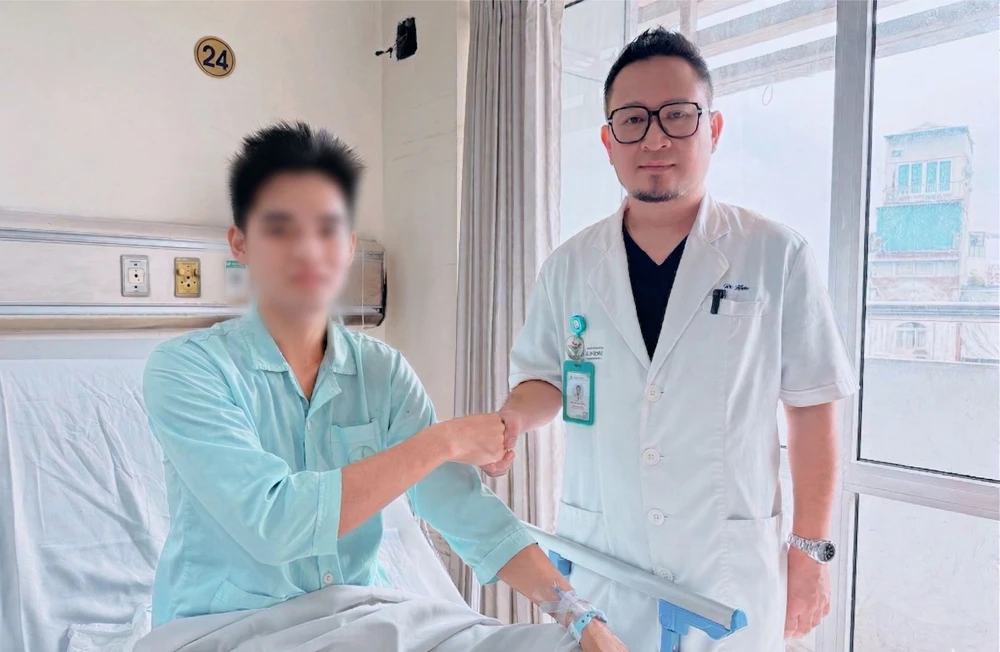 ghép thận tự thân .png