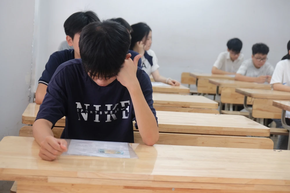 thi vào lớp 10.JPG