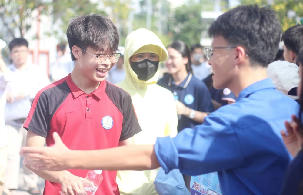 thi vào lớp 10.jpg