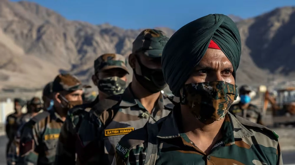 Các binh sĩ Ấn Độ tại một căn cứ không quân ở vùng Ladakh hồi năm 2020. Ảnh: REUTERS
