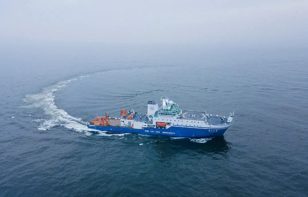 Trung Quốc sẽ điều tàu nghiên cứu đại dương tới 33 địa điểm, trong đó có Biển Đông. Ảnh: XINHUA Trung Quốc sẽ điều tàu nghiên cứu đại dương tới 33 địa điểm, trong đó có Biển Đông. Ảnh: XINHUA