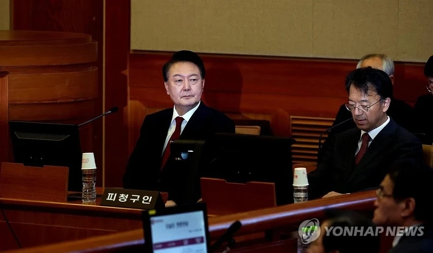 Tổng thống Yoon Suk-yeol.jpg