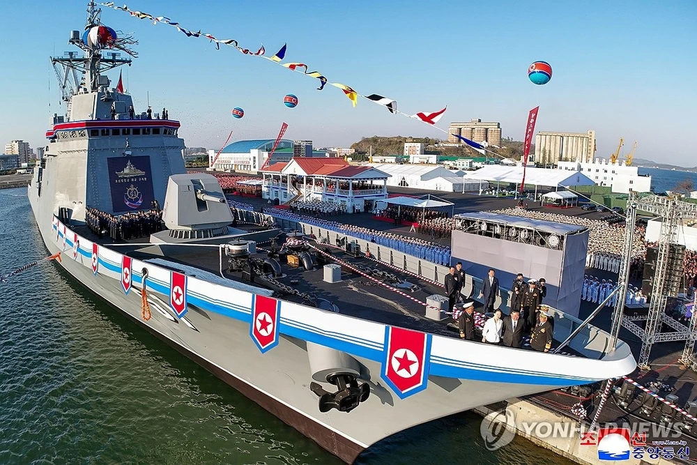 Triều Tiên- Xảy ra 'sự cố nghiêm trọng' trong lễ hạ thuỷ tàu chiến mới.jpg