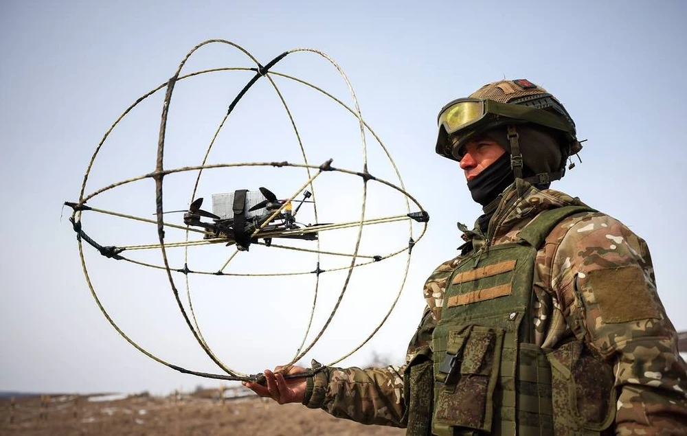 lực lượng không người lái.jpg