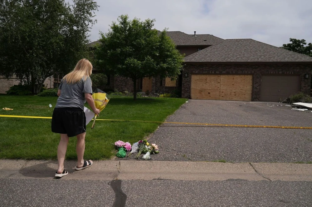 vụ nghị sĩ Dân chủ bị bắn.jpg