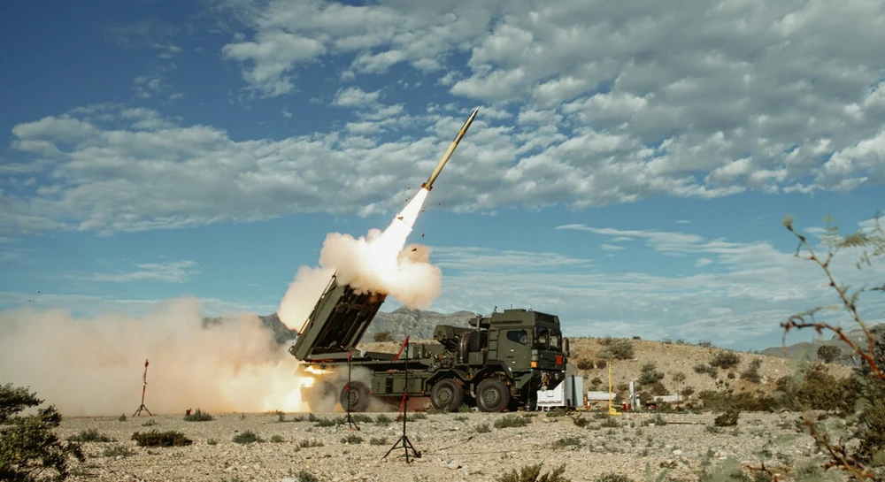 hệ thống pháo phản lực cơ động toàn cầu GMARS