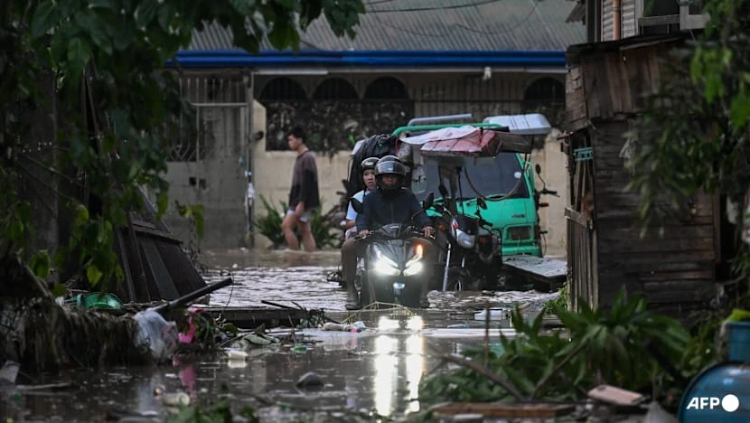 bão số 13 Kalmaegi.jpg