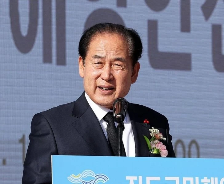 Hàn Quốc- Chủ tịch huyện bị khai trừ khỏi đảng vì phát ngôn ‘nhập khẩu phụ nữ Việt’.jpg