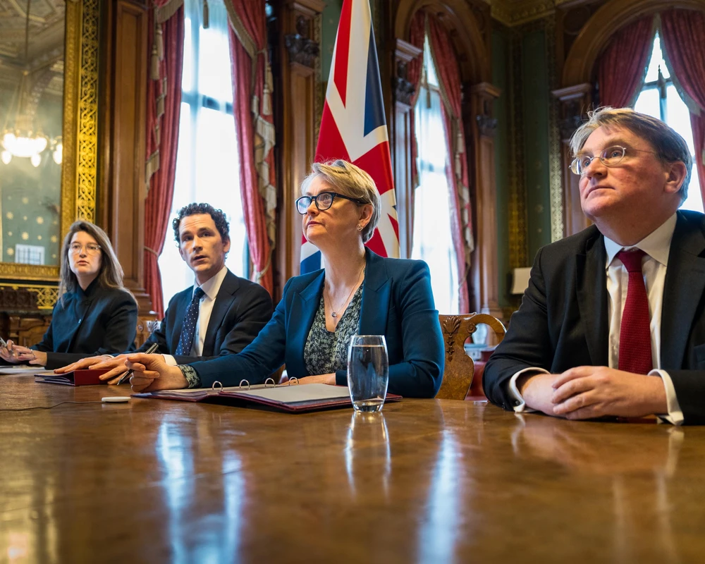 Quốc tế chạy đua ngoại giao để mở Eo biển Hormuz.jpg